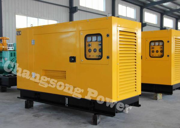 10KW -500KW静音发电机组 长松柴油机销售承诺： 坚决不让任何一个不合格产品出厂，保证不让任何一个客户受损，严格遵守合同规定，在合同规定的期限内随叫随到，即到即修，坚决做到 说到，做到，更周到 。 低噪音发电机组优点： 1.外形美观、结构合理; 2.密封性好：防雨、防雪、防尘，能在恶劣的环境下工作; 3.安全性好：全封闭箱体，2mm钢板制作而成； 4.箱内通风顺畅，温度不易过高，保证机组运行功率； 5.防音性能好：防护型机组也有降低噪音性能，对箱体进行有效的噪音隔离处理，使机组在运行中有效降低部分噪音 6.箱体内采用高频、中频、低频PUR型阻燃吸音棉，有效降低机组各处传出的不同噪音。 7.门缝处采取EPDM型龙骨密封条密封。 8.消声器采用高效阻性消声器，有效降低机组排烟口噪音。 9.可操作性好：设计人员本着以人为本的指导思想，充分考虑了操作人员对油机操作的方便和安全性。 10.起吊：必要时机组为了方便野外运输方便，在箱体设置4个起吊装置。 10-500KW柴油发电机组标准配置 ● 发动机部分:柴油滤清器、空气滤清器、机油滤清器、自充电系统 ● 发电机部分:空气开关、机组控制屏 ● 水箱散热器 ● 钢制底座 ● 减震垫 ● 附件部分:消声器、蓄电池、电池线、备件箱 ● 技术文件:柴油机及发电机原厂技术文件、发电机组说明书、测试报告等 10-500KW 柴油发电机组选配需另加费用 ● 独立式或底座是油箱 ● 自启动 ● ATS自动化 ● 远程遥控 ● 并网控制柜 ● 移动电站 ● 防雨罩 10-500kw柴油发电机组服务承诺 公司将以满足用户的需求为宗旨，长期为用户提供纯正的备品备件、技术咨询、指导安装、免费调试、机组改造及人员的培训。接到用户反馈的质量问题后，在24小时内作出答复或派出售后服务人员，尽快到达现场，做到用户不满意服务不停止。 10-500KW 柴油发电机组服务体系 一、售前服务 专业工程师为用户提供售前的技术咨询和规划配套指导，如机组选型、配套、机房设计等，解答用户在使用过程中遇到的疑难问题和提供相关的技术指导； 二、售中服务 我公司在收到用户通知后立即派专业的技术人员到安装现场进行知道机组的安装和调试，并配合用户做好验收工作； 三、售后服务 1、提供免费的机房设计、配电设计； 2、免费指导安装、调试； 3、免费为用户的操作及维护人员进行技术培训和咨询； 4、指导保养、维护； 5、对最终用户建立客户档案，跟踪服务，定期巡检，终身维修； 6、公司常年提供纯正的备品备件，且维修工程师随时可为您提供技术援助。 10-500KW柴油发电机组质保期 1、保修期限：壹年或累计运行1500小时（两者以先到为准），如因厂方组装疏忽，或设计及原材料选用不当等原因而致的零部件损坏或机组其它故障，均可由供方负责保修； 2、柴油发电机组易损件、日常使用配件，由于人为操作失误、疏忽保养等造成的损坏，均不在此保修范围内。保修期以外所有零部件均以成本价提供，提供服务人员到达客户现场或在厂方工厂对机组进行修复，至可正 常使用。 10-500KW柴油发电机组质量保证 国际标准认证ISO9001 行业标准GB/T2820.1997 10-500KW柴油发电机组付款方式及交货期 全款提货、支付宝、网银转帐、电汇、等付款方式，5天内发货。 10-500KW柴油发电机组配送方式 上门自提、专车送货、汽车配载等。